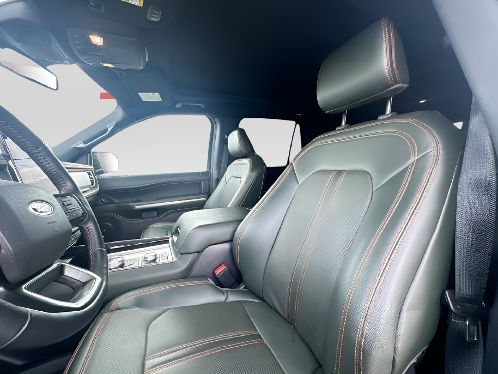 2022 Ford Expedition photo 20 of 35