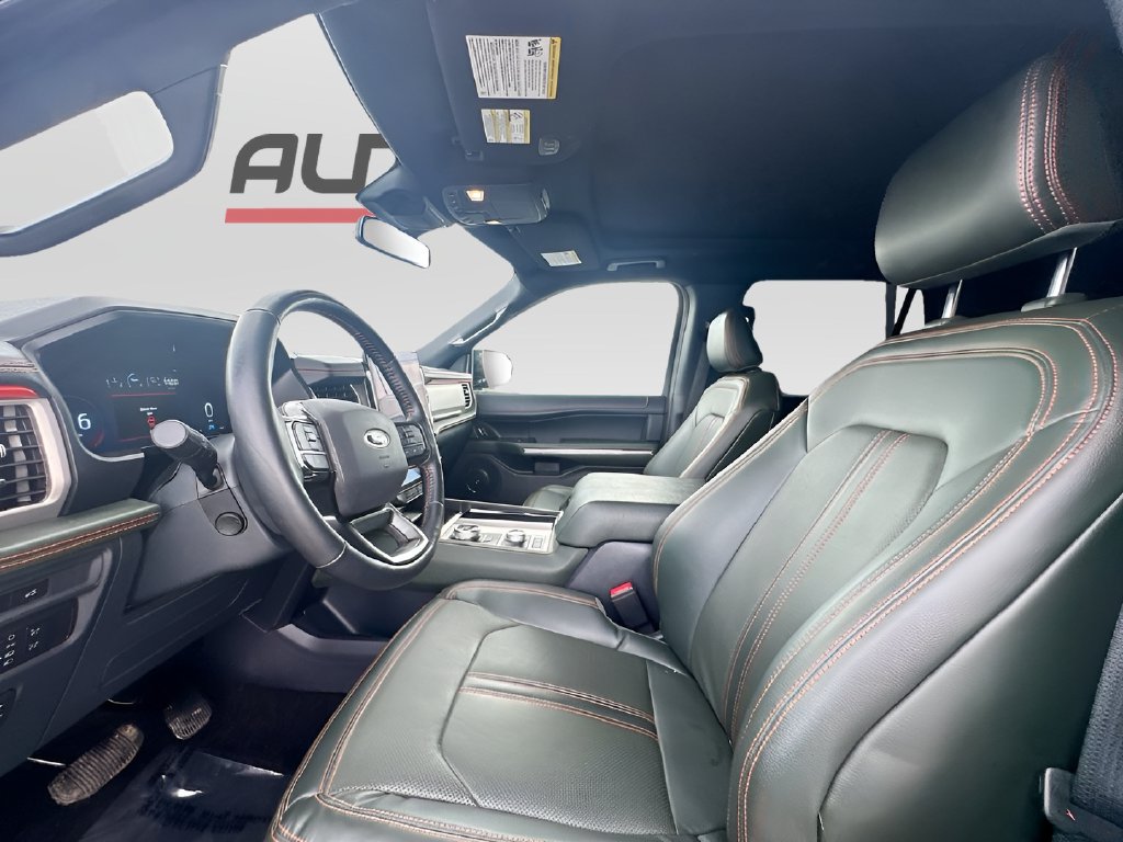 2022 Ford Expedition photo 22 of 35