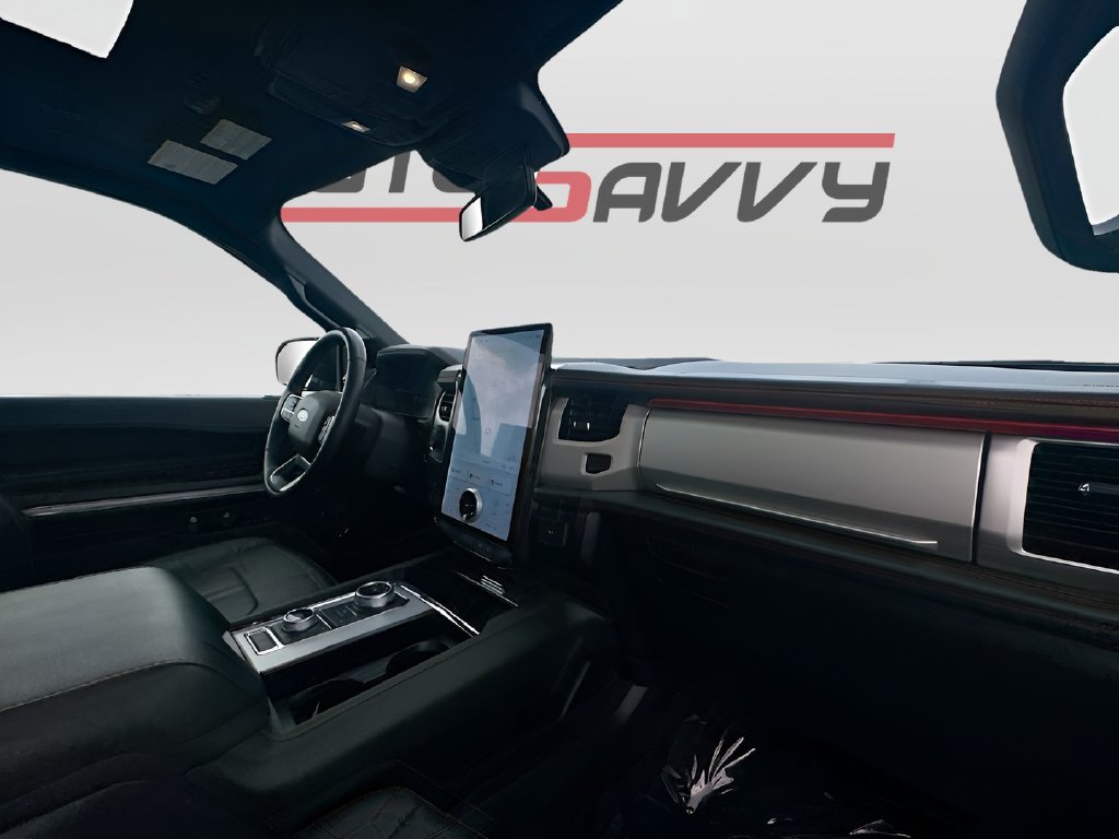 2022 Ford Expedition photo 32 of 35