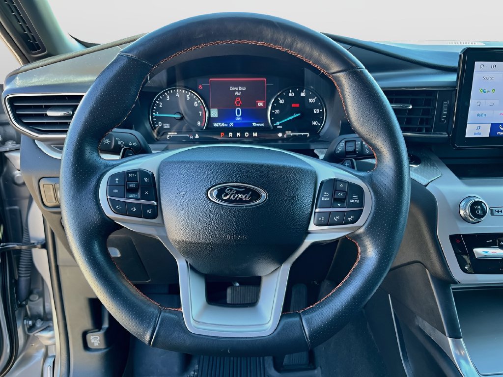 2024 Ford Explorer photo 11 of 36