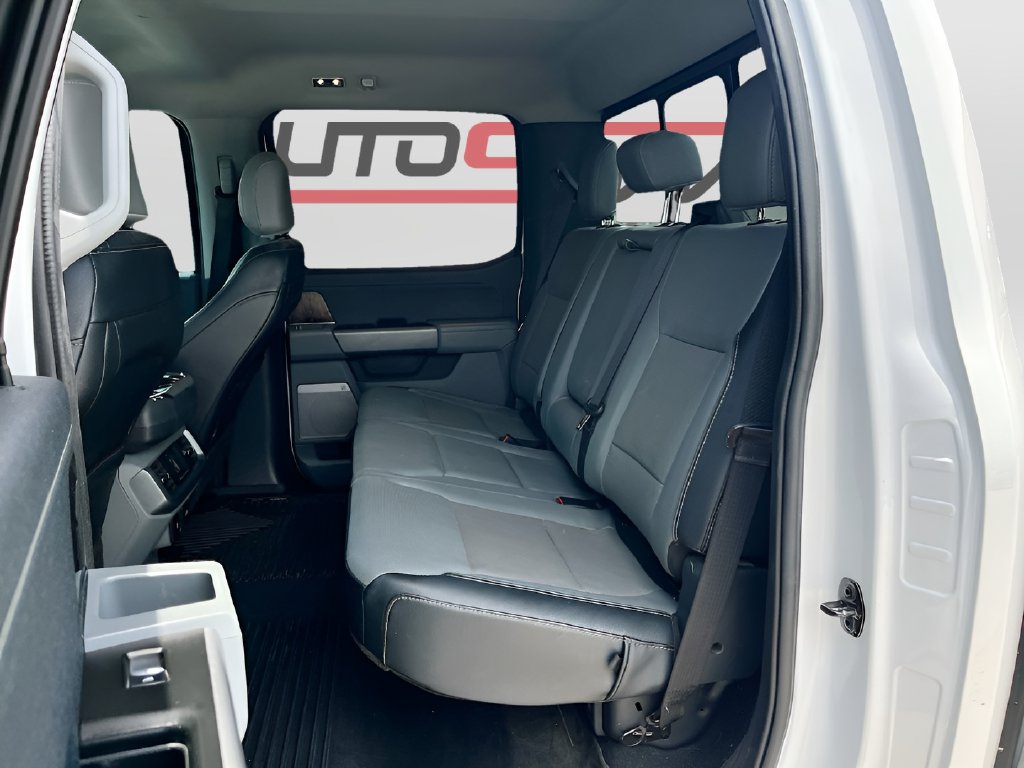 2023 Ford F-150 photo 25 of 33