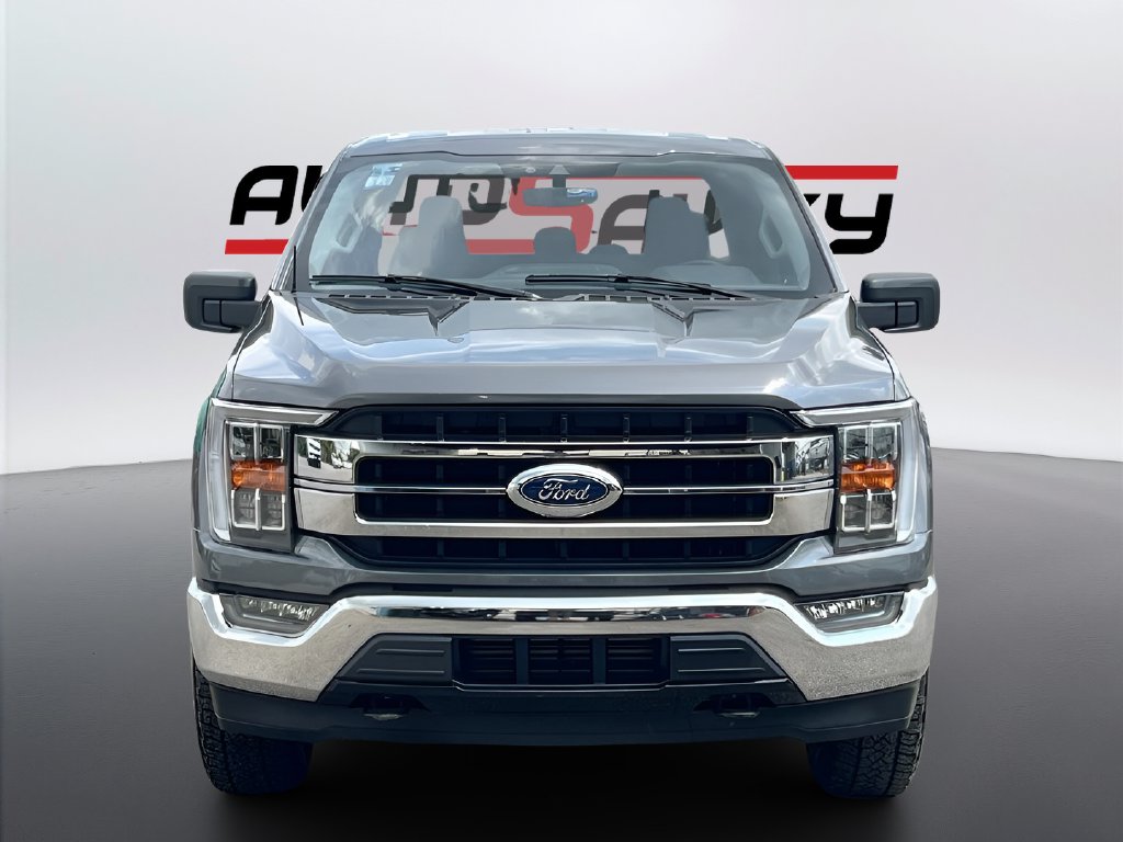 2023 Ford F-150 photo 2 of 32