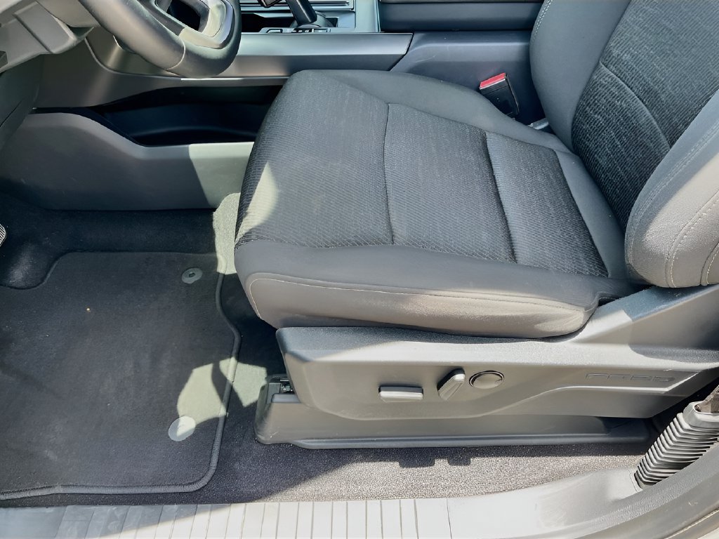 2024 Ford F-150 photo 19 of 32