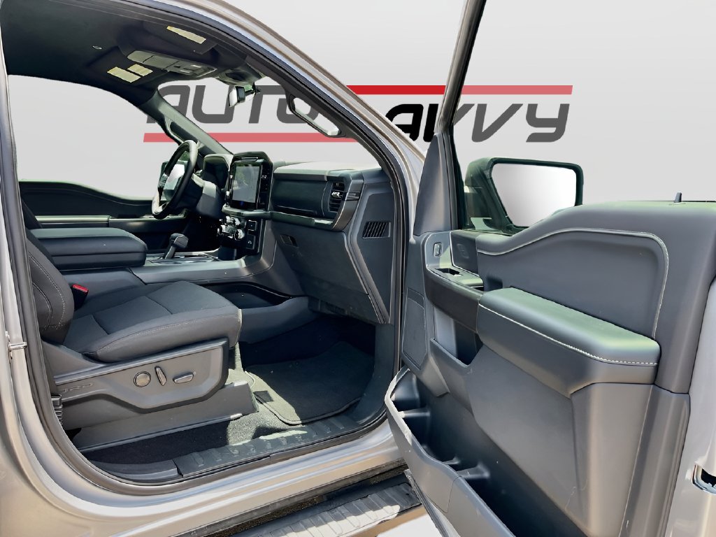 2024 Ford F-150 photo 28 of 32