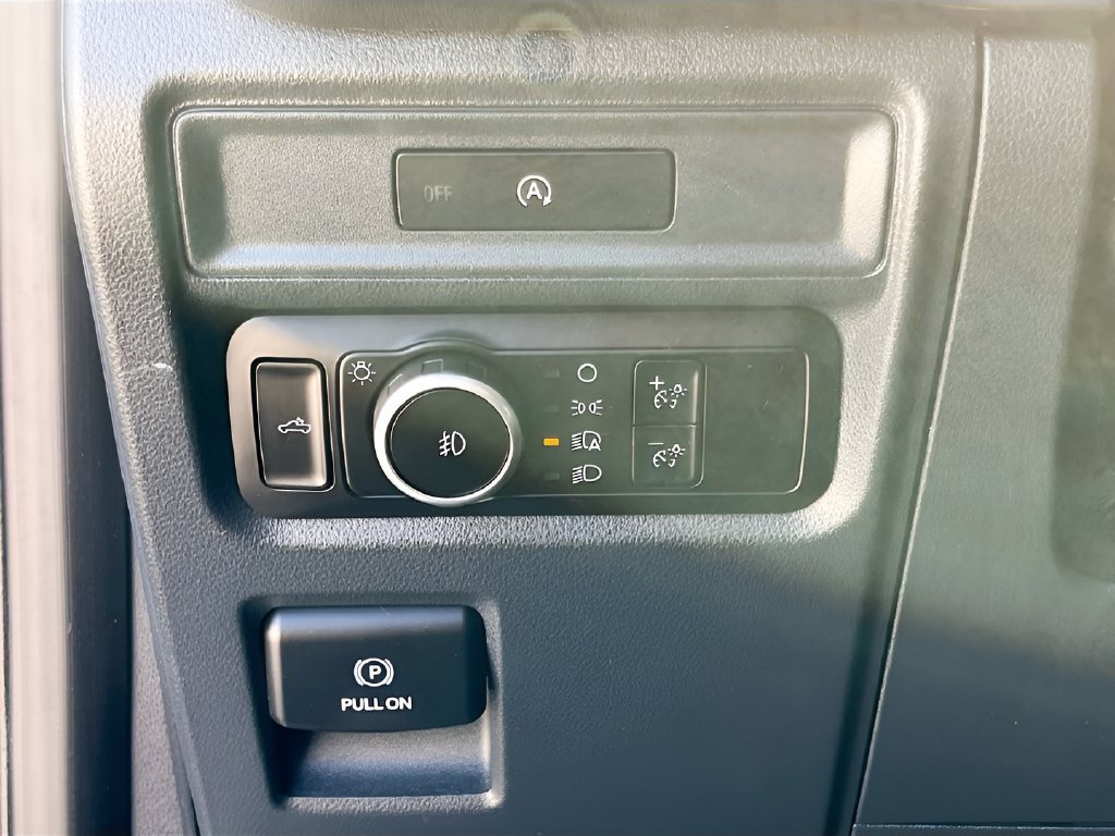 2025 Ford F-150 photo 10 of 30