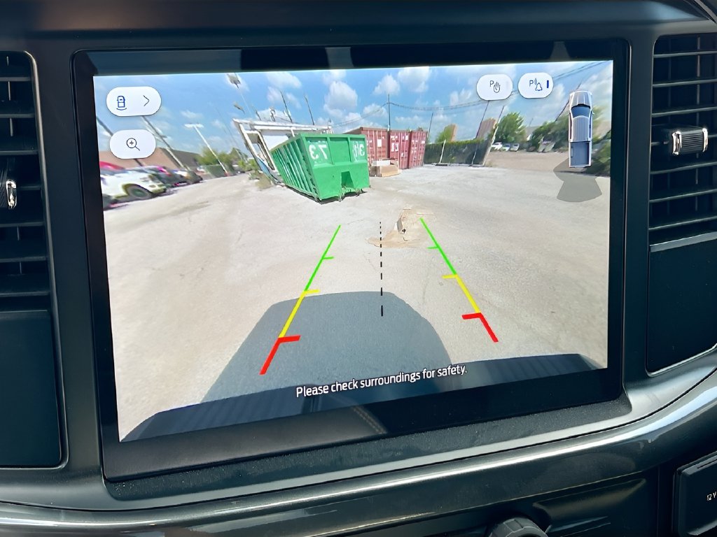 2025 Ford F-150 photo 13 of 30
