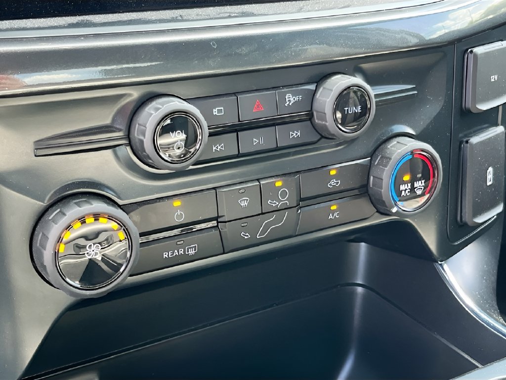 2025 Ford F-150 photo 15 of 30