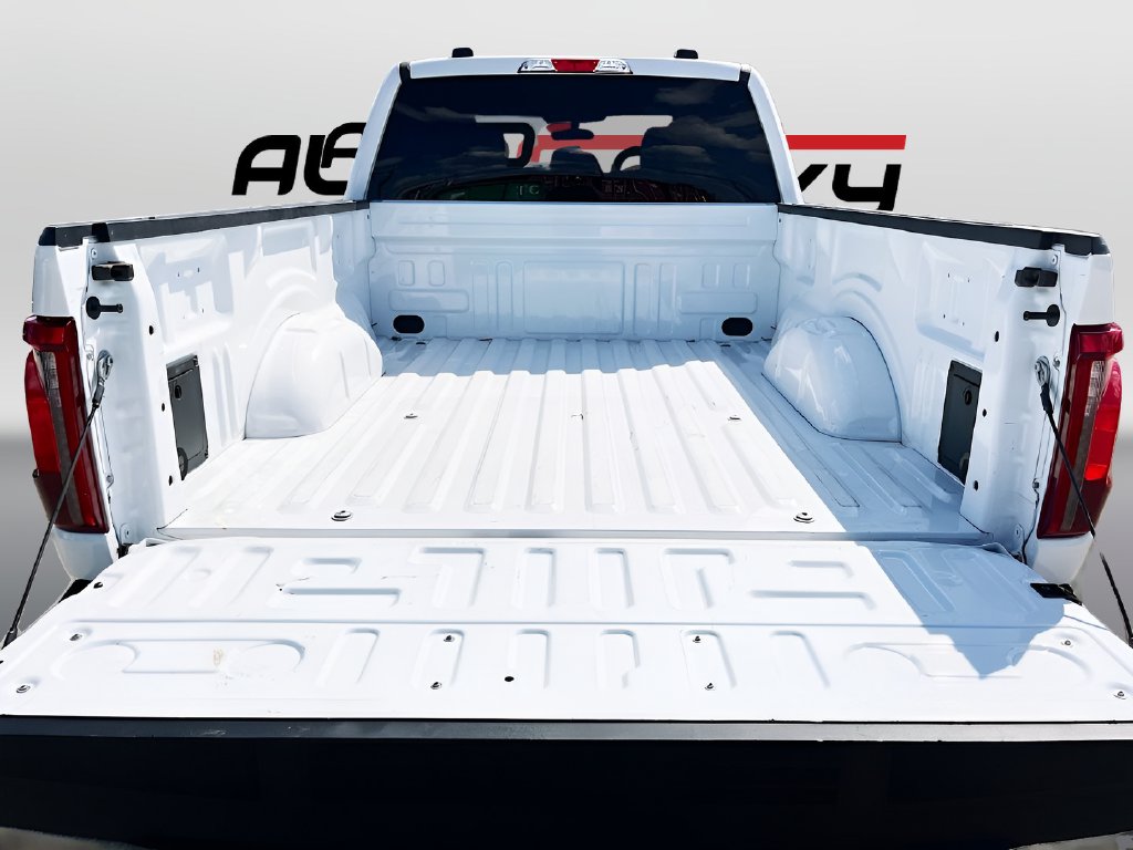 2025 Ford F-150 photo 24 of 30