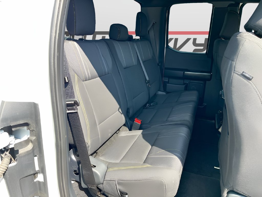 2025 Ford F-150 photo 25 of 30