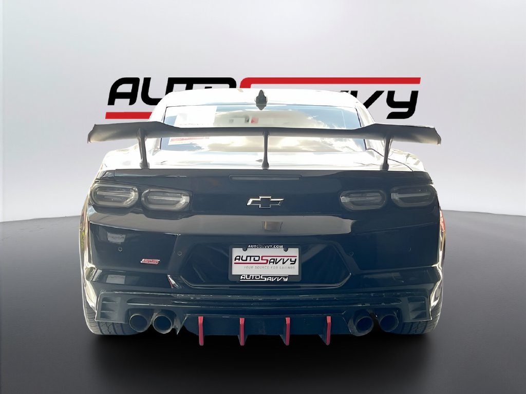 2023 Chevrolet Camaro photo 6 of 33