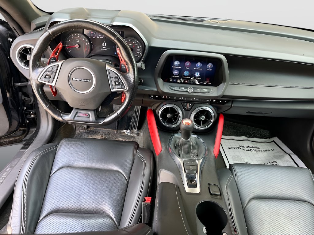 2023 Chevrolet Camaro photo 23 of 33
