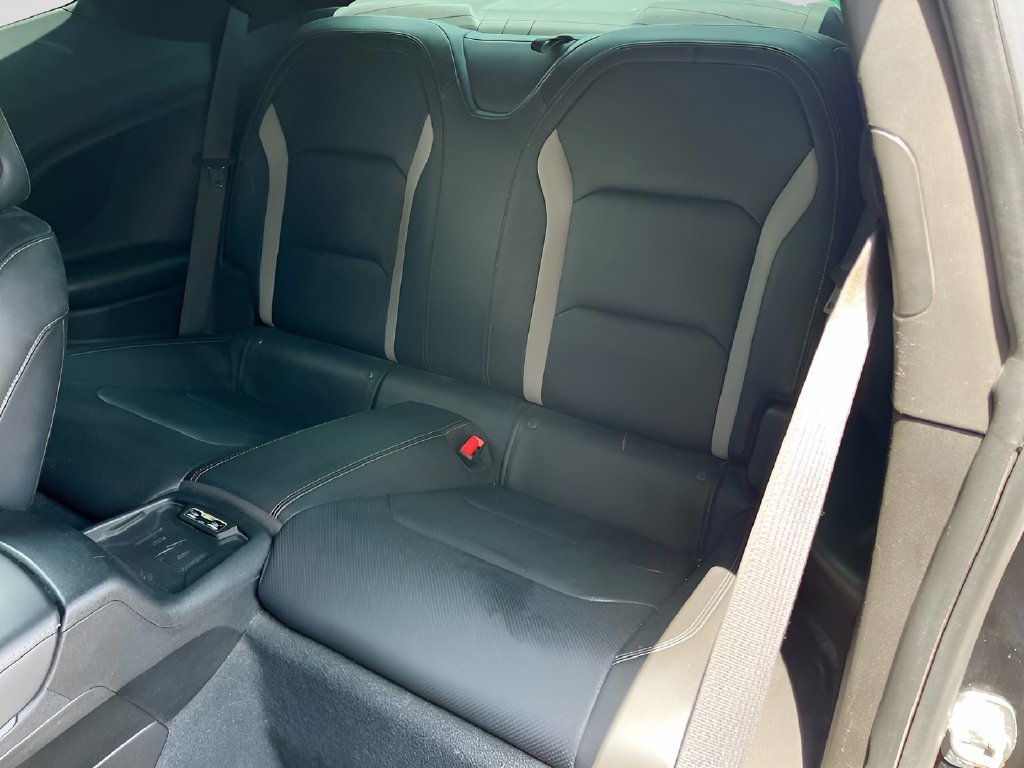 2023 Chevrolet Camaro photo 25 of 33