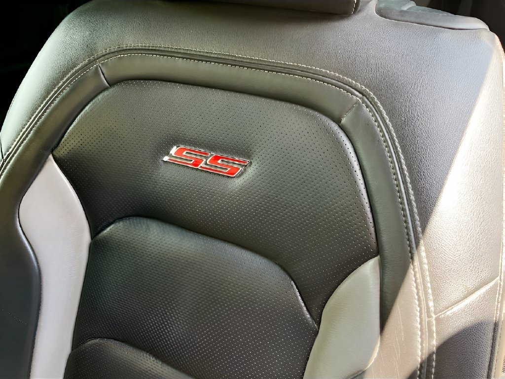 2023 Chevrolet Camaro photo 33 of 33