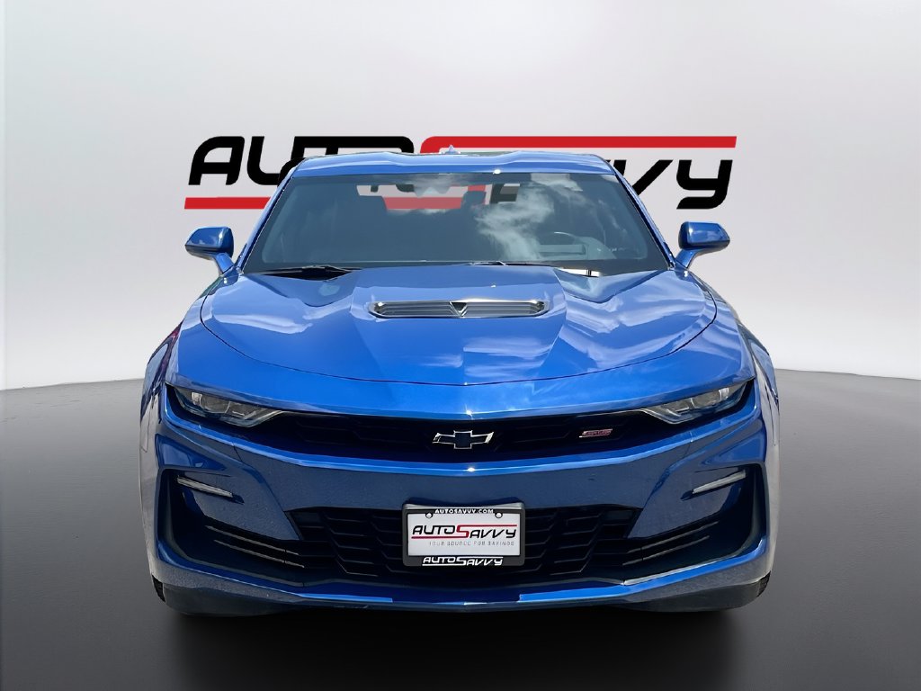 2023 Chevrolet Camaro photo 2 of 31