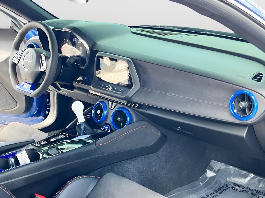 2019 Chevrolet Camaro photo 29 of 34