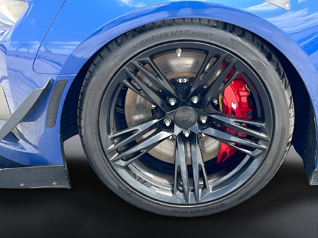 2019 Chevrolet Camaro photo 31 of 34