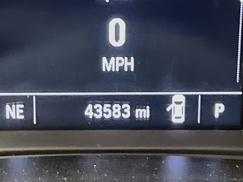 Used 2025 Summit White Chevrolet LT image 12