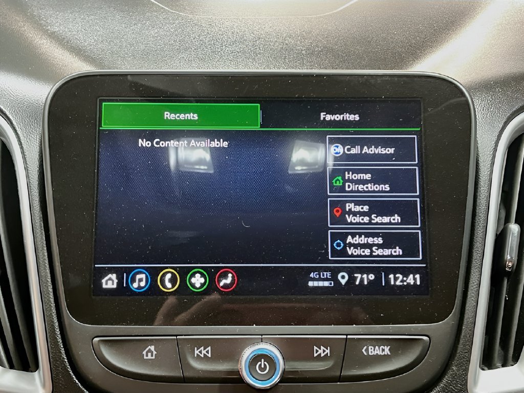 Used 2025 Summit White Chevrolet LT image 13