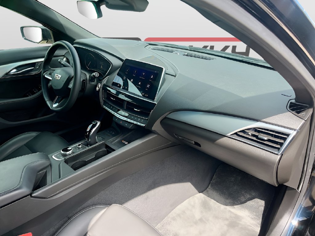 2024 Cadillac CT5 photo 27 of 30