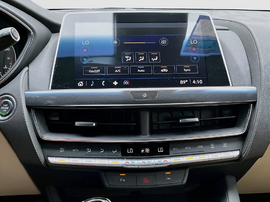 2024 Cadillac CT5 photo 15 of 31