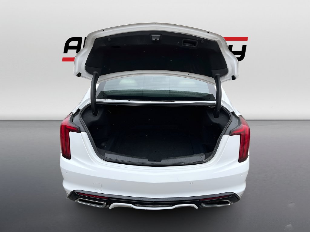 2024 Cadillac CT5 photo 25 of 31