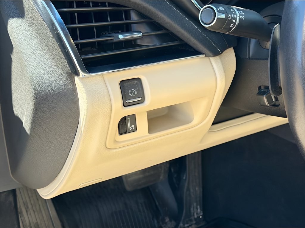 2024 Cadillac CT5 photo 10 of 30