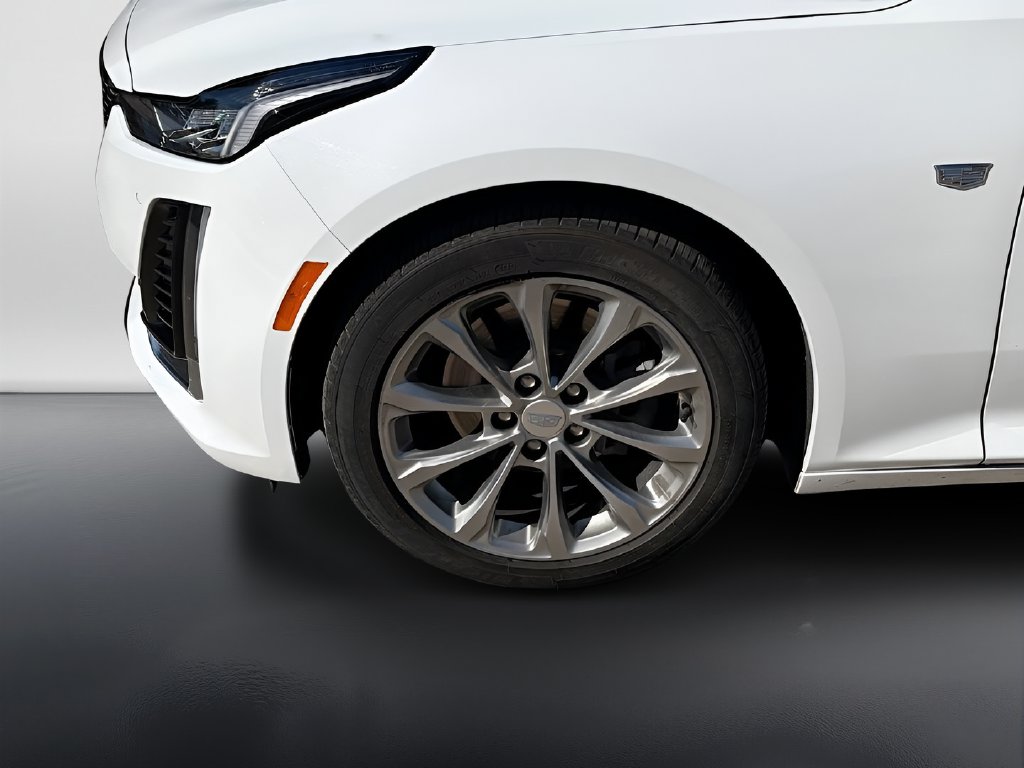 2024 Cadillac CT5 photo 29 of 30
