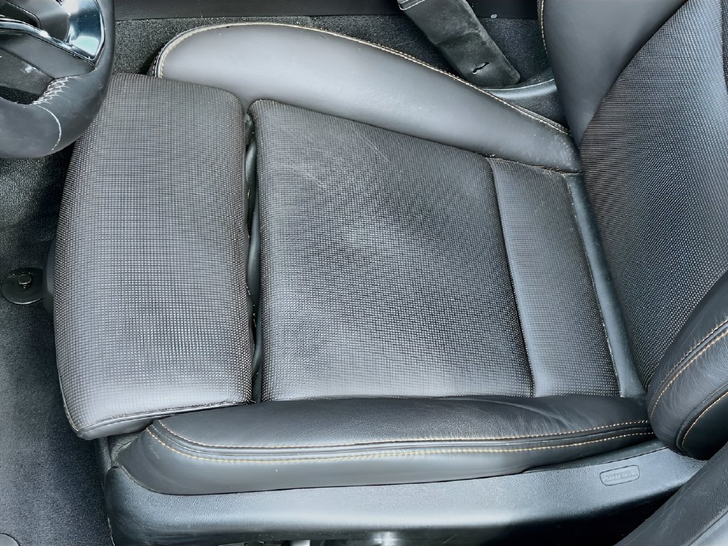 2025 Cadillac CT5 photo 20 of 34