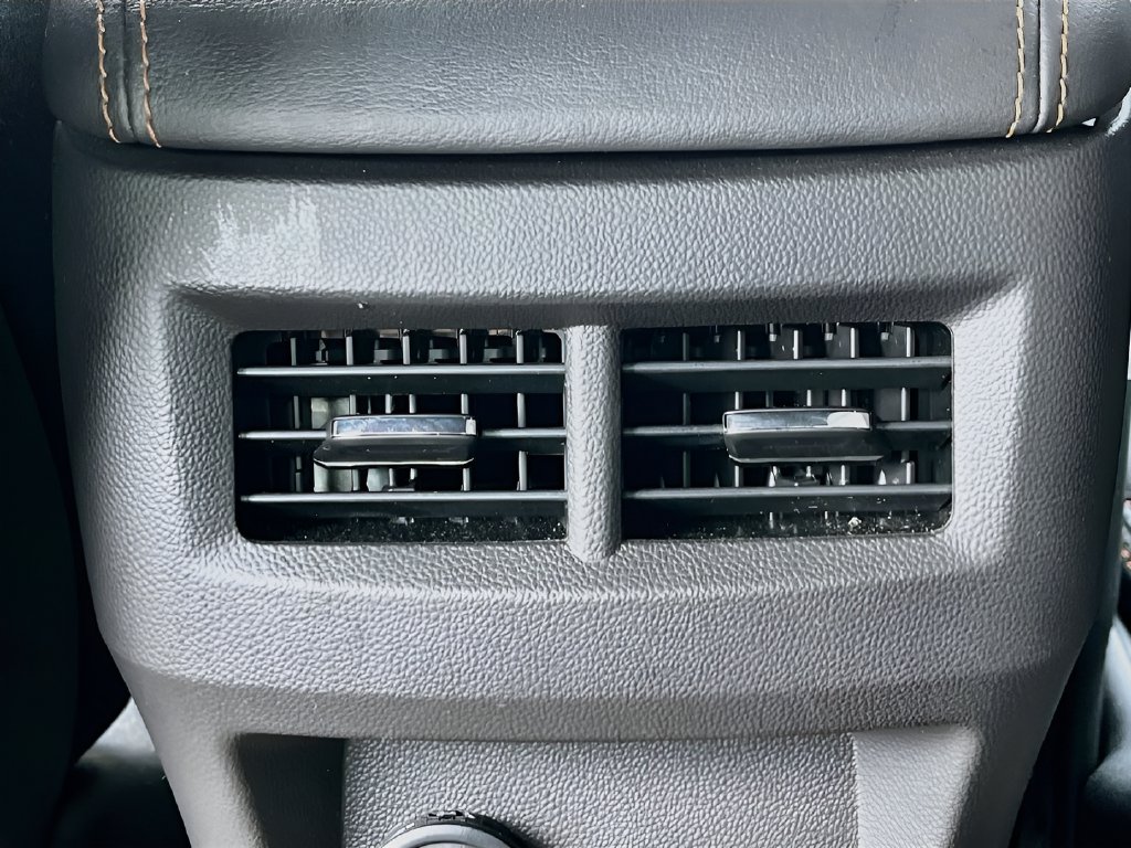2025 Cadillac CT5 photo 27 of 34