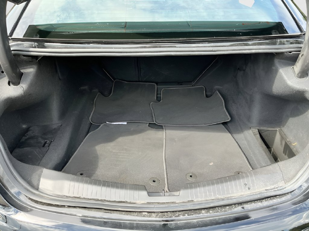 2025 Cadillac CT5 photo 28 of 34