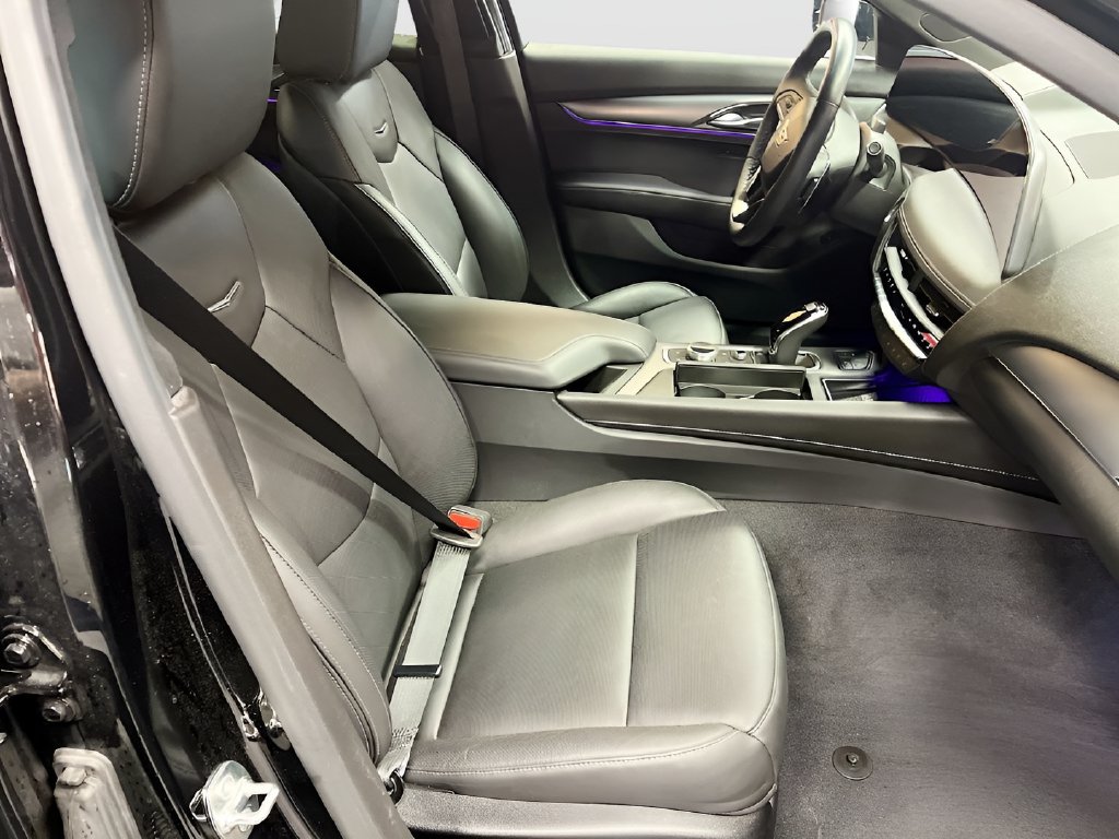 Used 2026 Black Raven Cadillac Premium Luxury image 30
