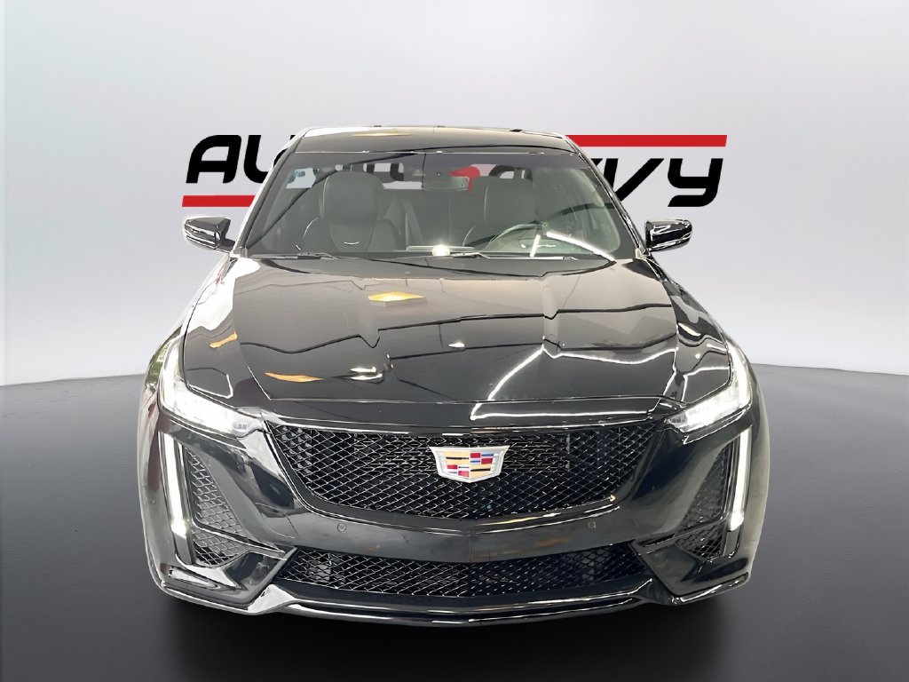 2023 Cadillac CT5 photo 2 of 32