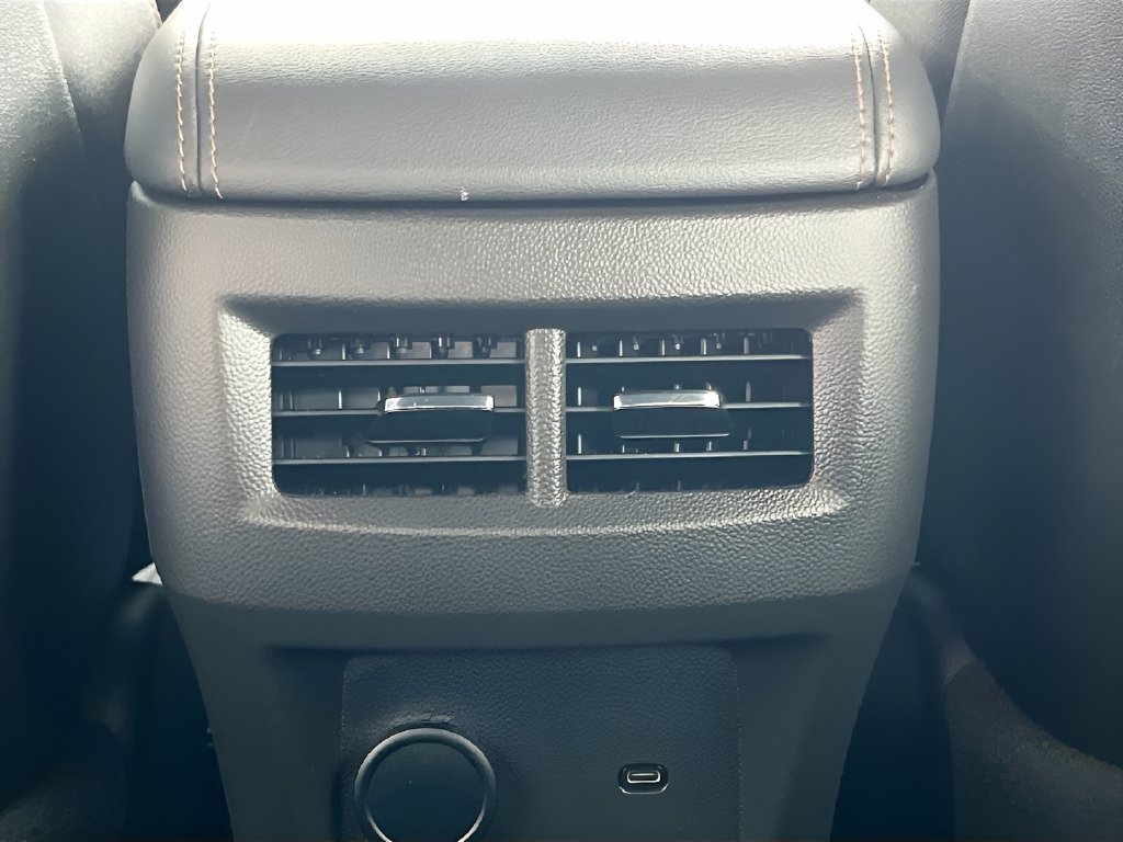 2023 Cadillac CT5 photo 25 of 32