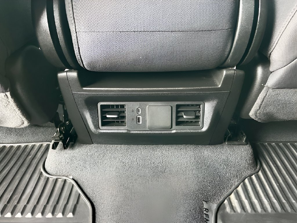 2024 Chevrolet Silverado 1500 photo 23 of 30
