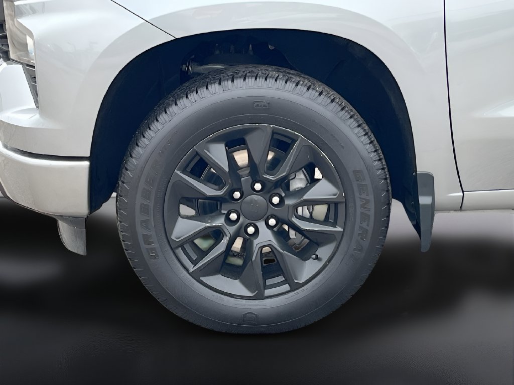 2024 Chevrolet Silverado 1500 photo 29 of 30