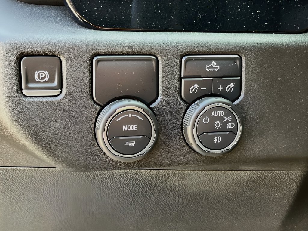 2025 Chevrolet Silverado 1500 photo 10 of 33