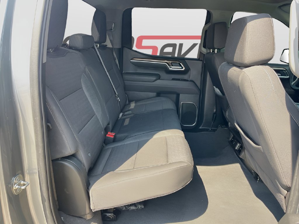 2025 Chevrolet Silverado 1500 photo 27 of 33