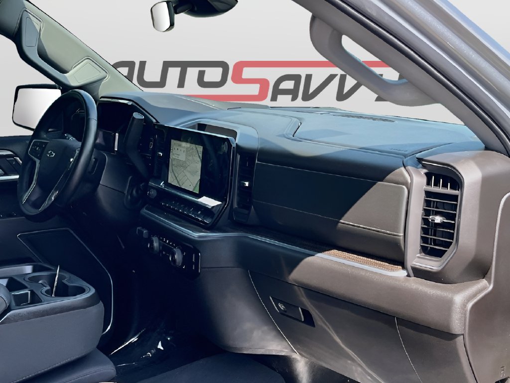 2025 Chevrolet Silverado 1500 photo 29 of 33