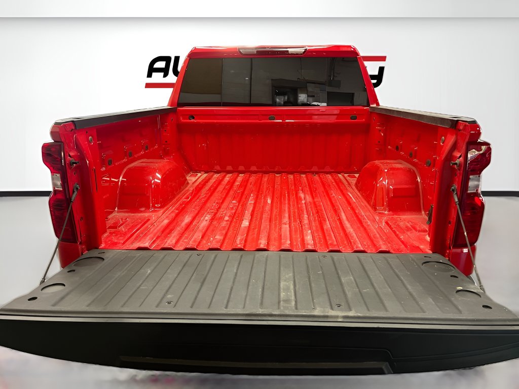 Used 2025 Red Hot Chevrolet Custom image 24