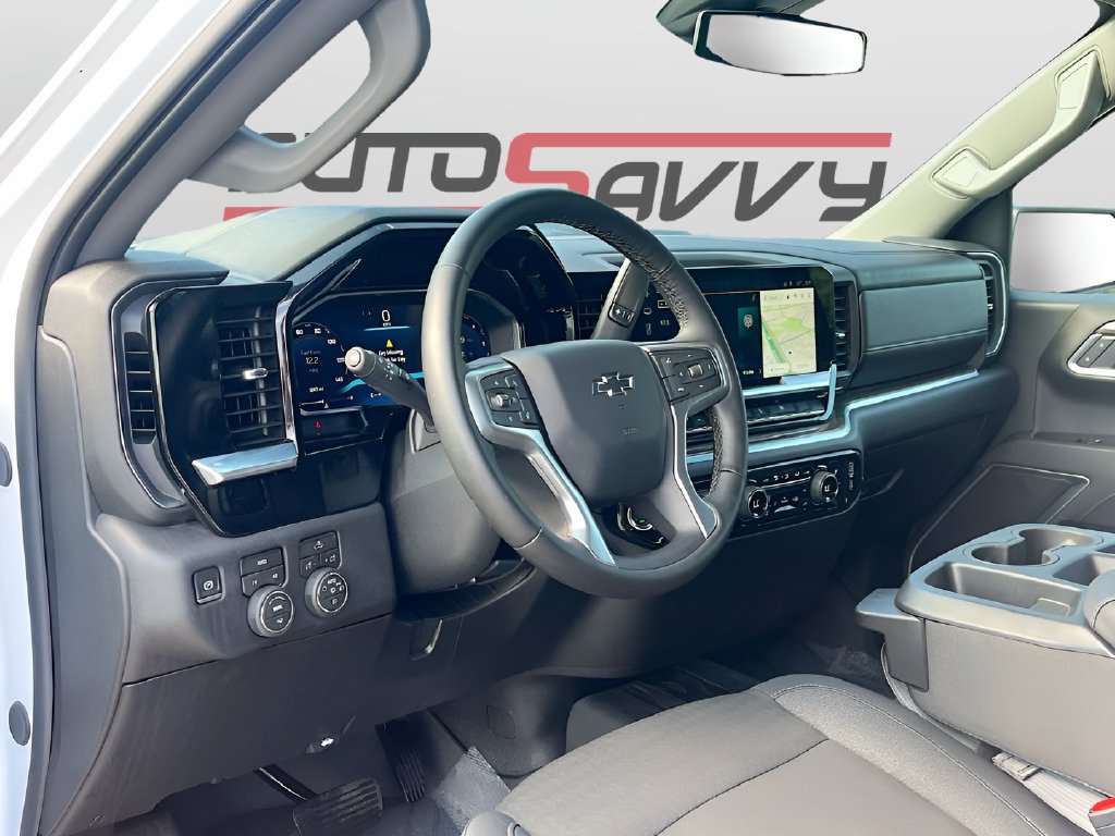 2026 Chevrolet Silverado 1500 photo 9 of 32