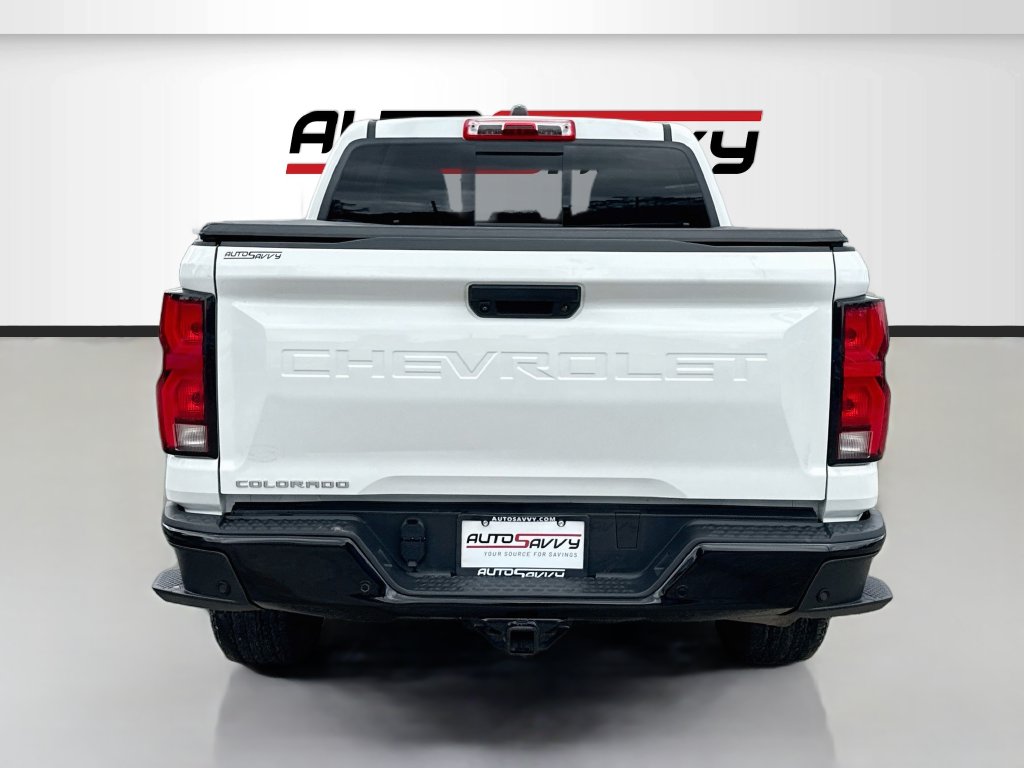 2024 Chevrolet Colorado photo 6 of 33