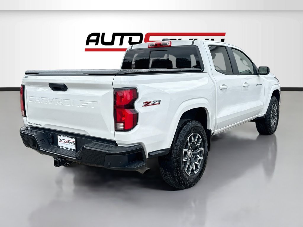2024 Chevrolet Colorado photo 7 of 33