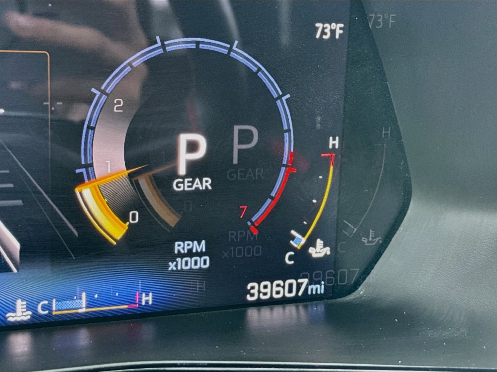 2024 Chevrolet Colorado photo 12 of 33