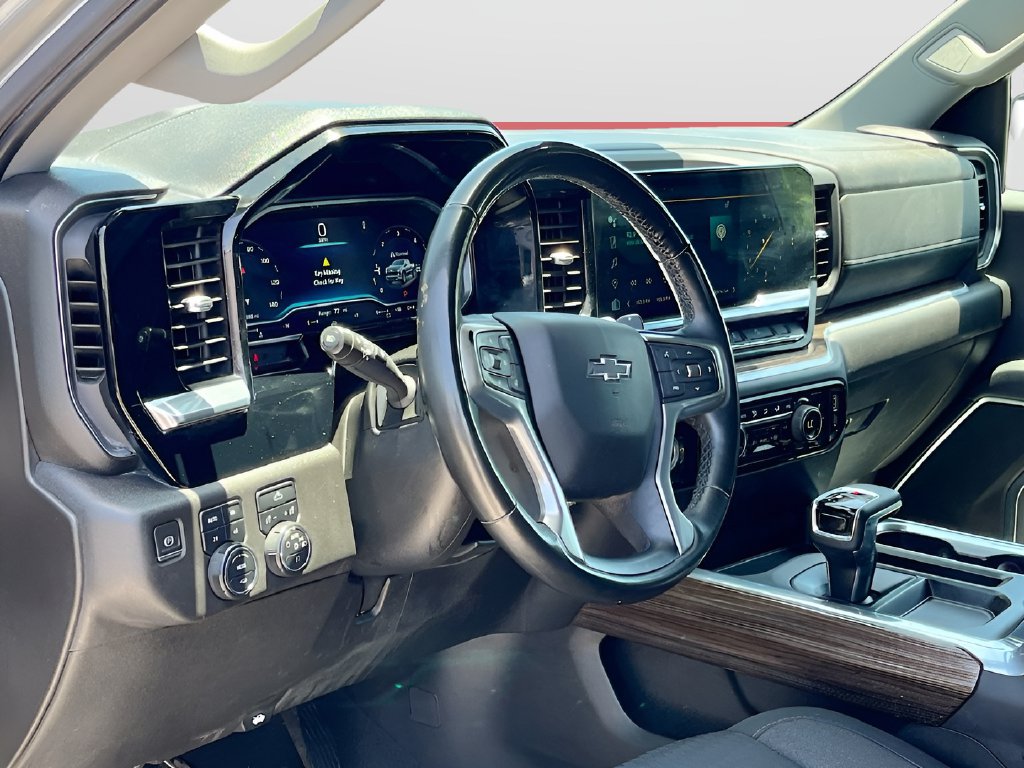 2023 Chevrolet Silverado 1500 photo 9 of 31