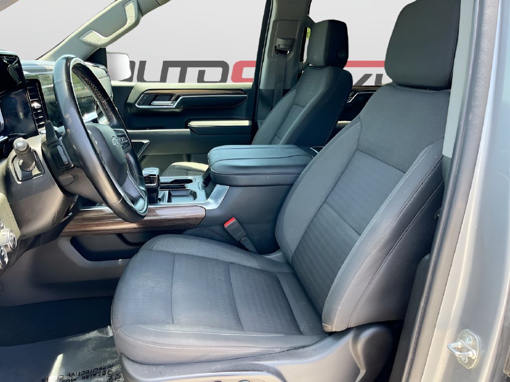 2023 Chevrolet Silverado 1500 photo 20 of 31