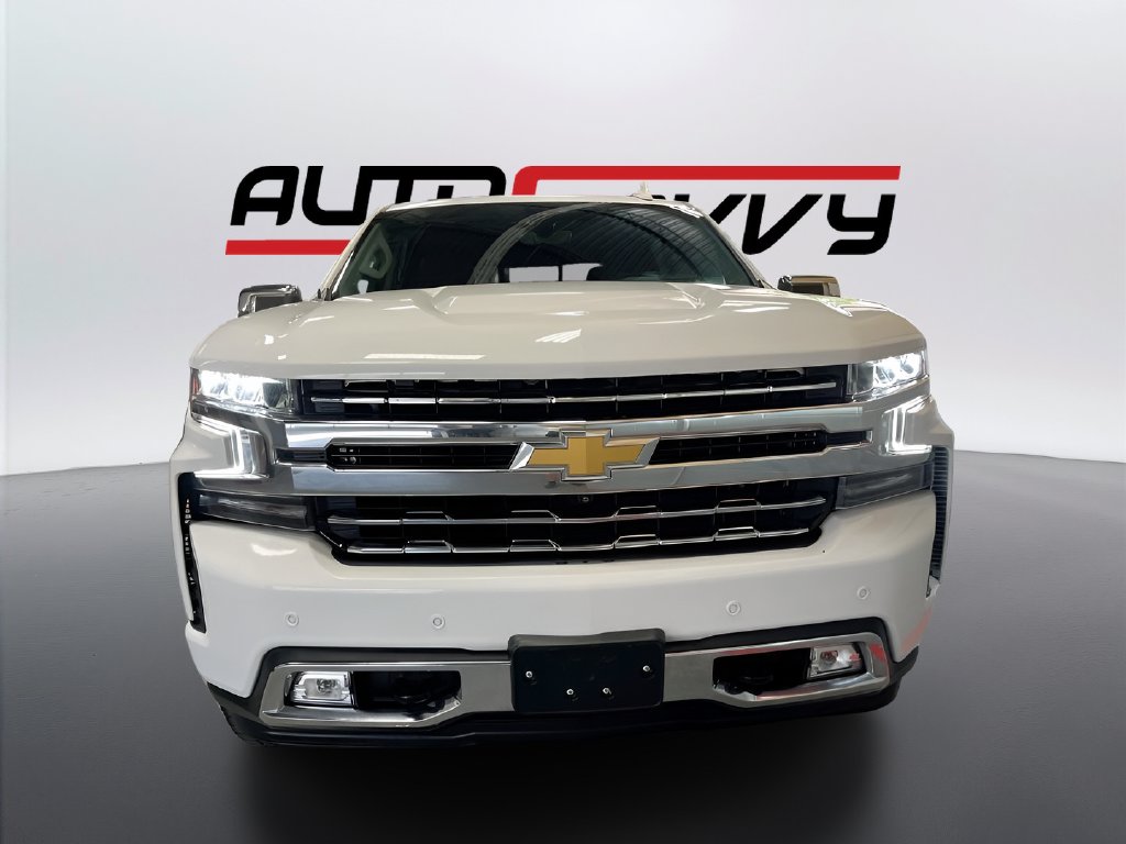 Used 2022 Summit White Chevrolet LTZ image 2
