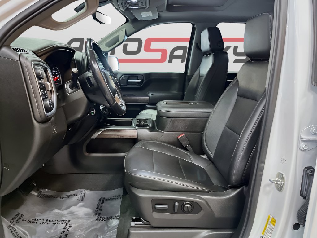 Used 2022 Summit White Chevrolet LTZ image 22