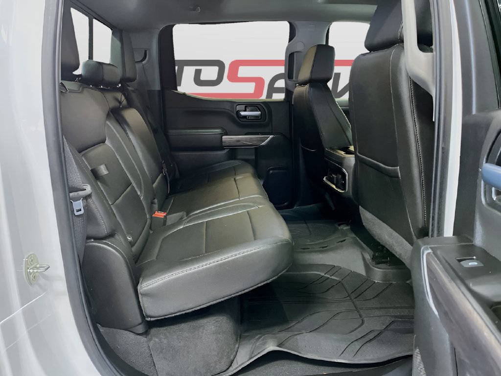 Used 2022 Summit White Chevrolet LTZ image 29