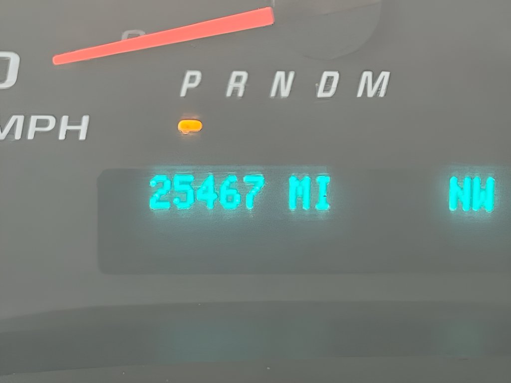 2024 Chevrolet Express 2500 photo 12 of 28