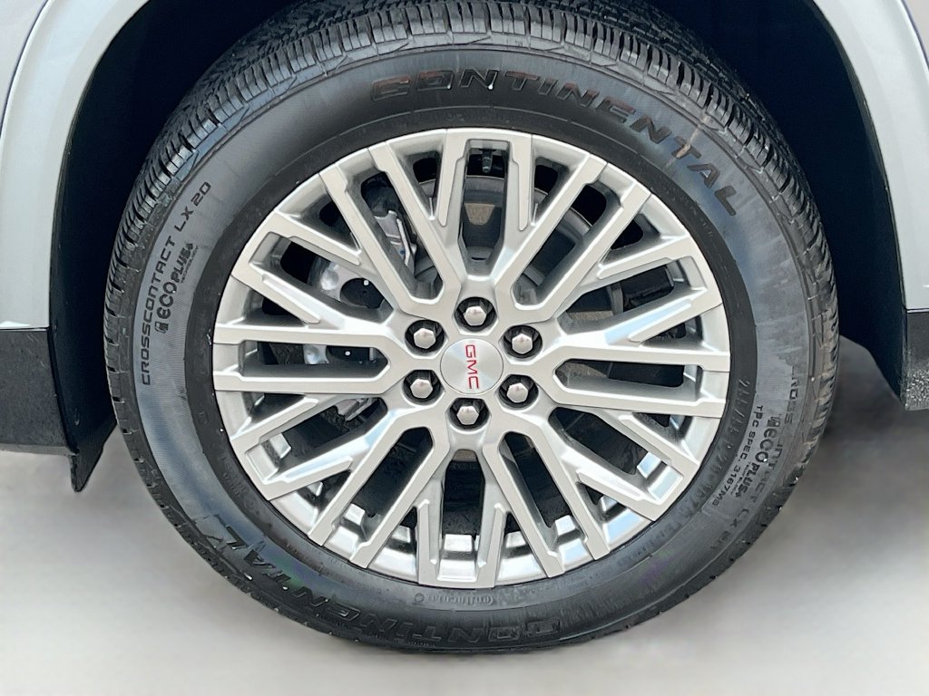 Used 2026 Sterling Metallic GMC Denali image 34